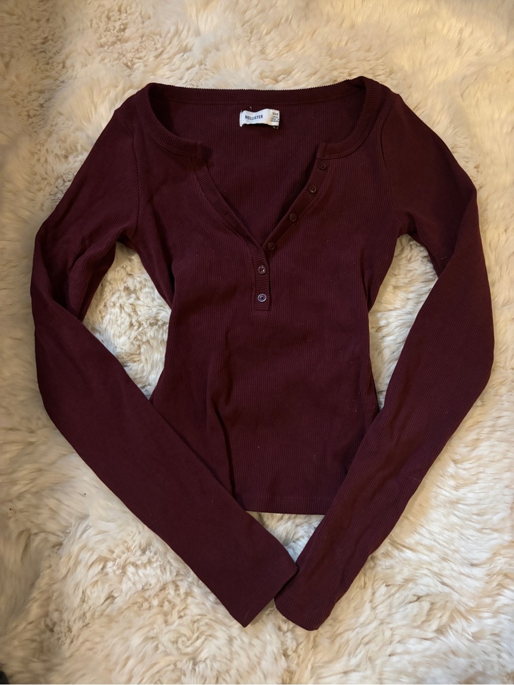 Hollister Women's Long-Sleeve Ribbed Henley Top - Burgundy